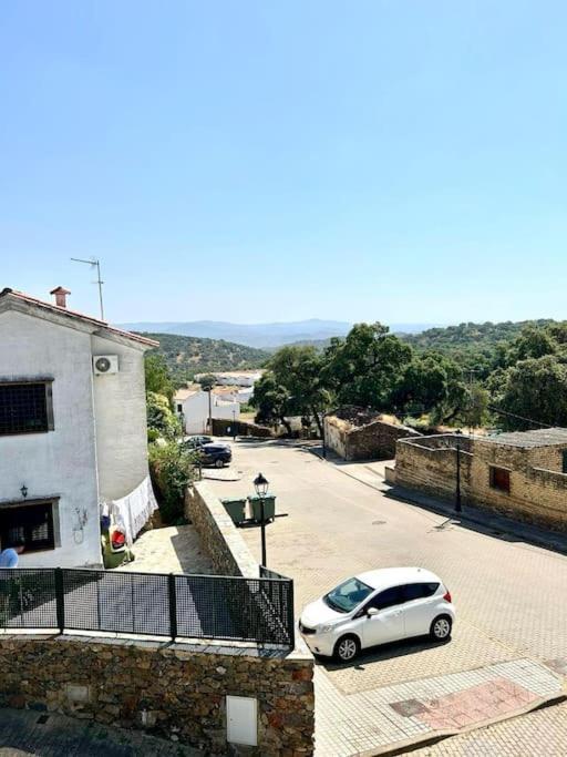 Hispalis Villa En Aracena La Umbria  Exterior photo