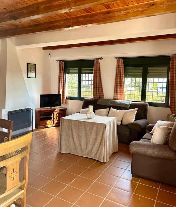 Hispalis Villa En Aracena La Umbria  Exterior photo